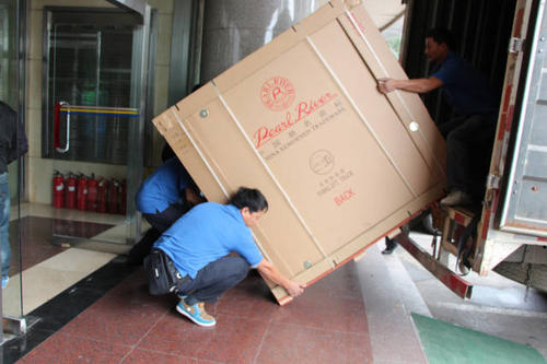 康巴什钢琴贵重工艺品无忧运