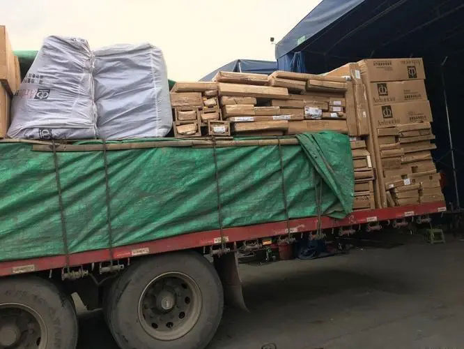 康巴什家具托运